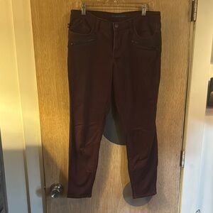 Rock & Republic Purple Skinny Jeans with Zipper Details/ Size 12